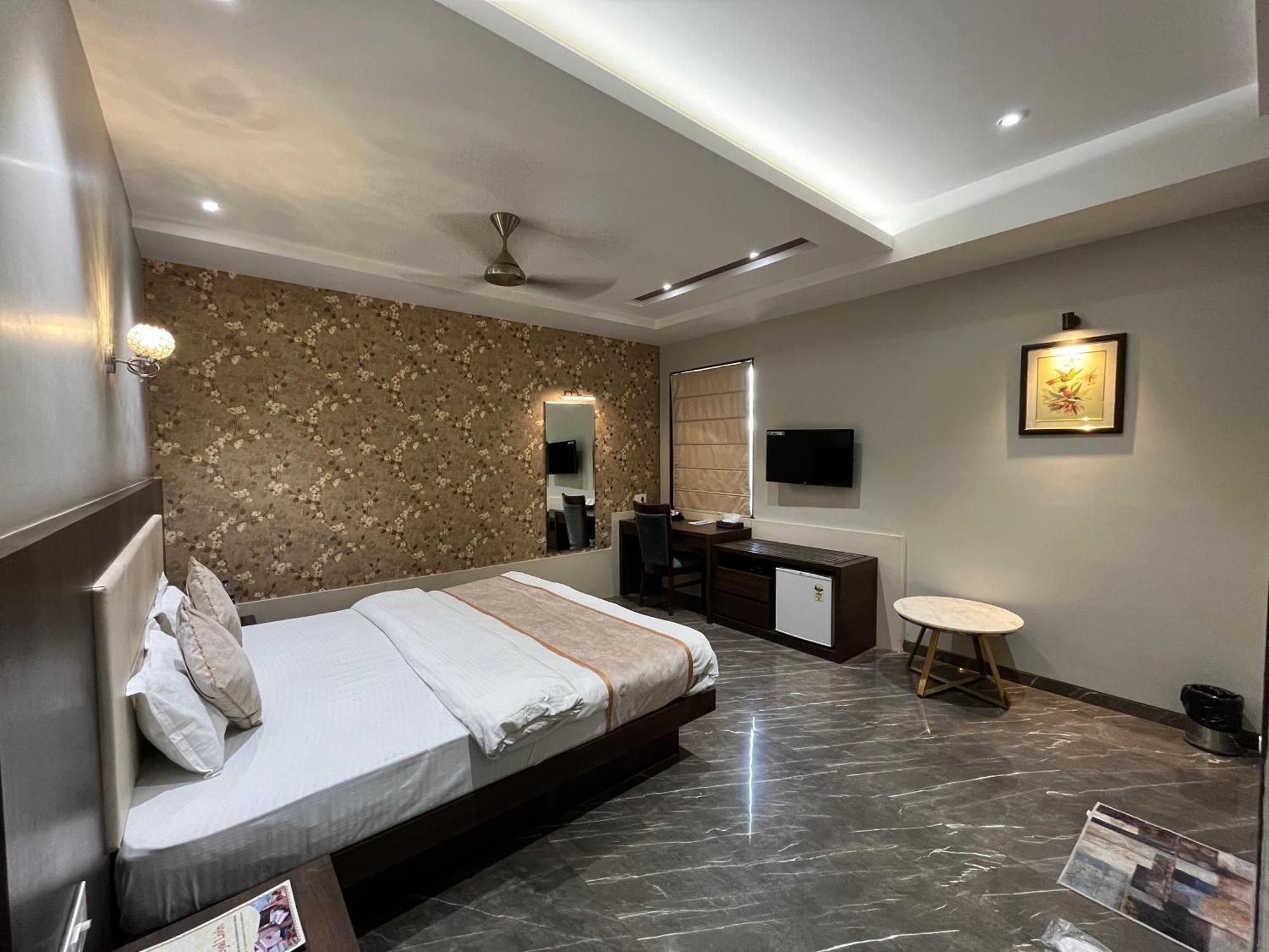 Hotel Royal Livin Varanasi Exterior foto